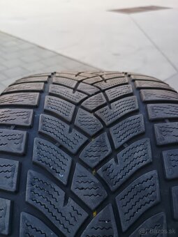 4ks zimné pneu Goodyear ultragrip 225/45 R17 - 4