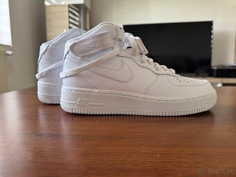Nike AIR FORCE 1 07 MID - 4