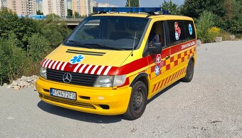 Sanitka Mercedes Vito w638 - 4