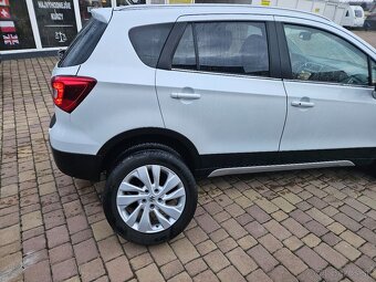 Predám Suzuki sx4 s-cross 1.4 BoosterJet 103 kw - 4