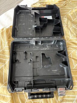 DeWalt kufor na aku naradie - 4