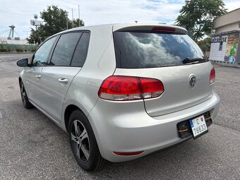 Vw golf 6 benzín 2010 - 4