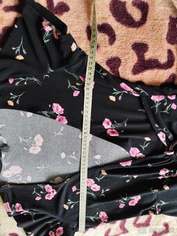 Dámske ľahké, nekrčivé šaty, veľ. 38, H&M, veľmi príjemný ma - 4