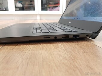 Dell Vostro 5490 - i5-10210U / 8GB RAM / 256GB SSD - 4
