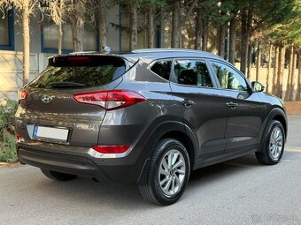 HYUNDAI TUCSON 1.6 GDI STYLE/ SK AUTO / 1.MAJITEĽ / NEBÚRANÉ - 4
