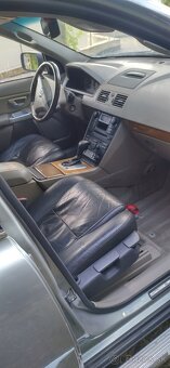 XC90 - 4