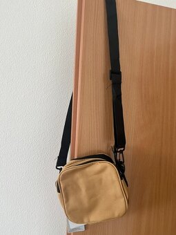 Carhartt taška - horčicová - 4