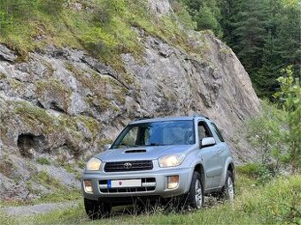 Toyota RAV4 D-4D 2002 - 4