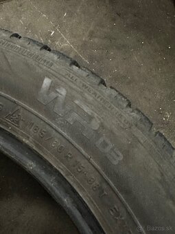 2x ZIMNÉ 185/60 R15 NOKIAN WR D3 - 4