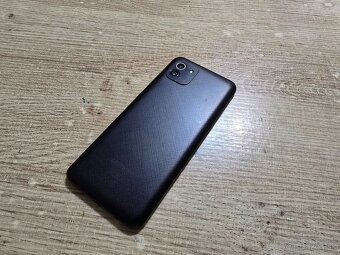 Samsung A03 plnefunkcny displej bez skrabancov bolo na nom n - 4