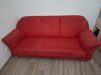 Cervena sedacia suprava 3+2+1+taburetka - 4