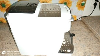 Kávovar Delonghi Magnifica W - 4