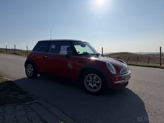 Mini Cooper 1,6 benzín 85kW - 4