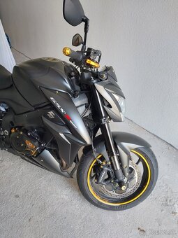 Suzuki GSX-S 1000 - 4