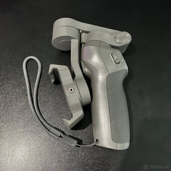 📱🎥 DJI Osmo Mobile 3 - 4