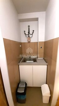 Predaj viacúčelový nebytový priestor s výkladom a samostatný - 4