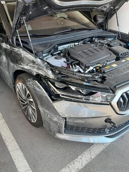 Skoda Superb 4 combi 2,0TDI 110 kw L&K - 4
