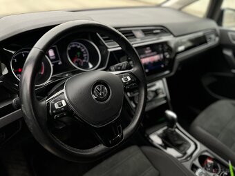 Volkswagen Touran Highline - 4
