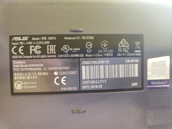 Asus X507U - 4