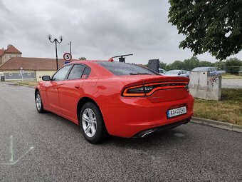Dodge Charger SXT 3.6 V6 Pentastar - 4