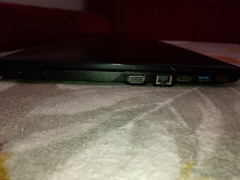 Tenký Notebook Lenovo B50-30 - 4