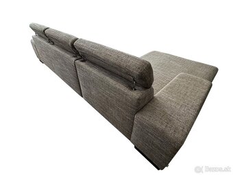 Predám pohodlnú taliansku dizajnovú sedačku s taburetkou - 4