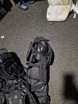 Brankarska vystroj - 4