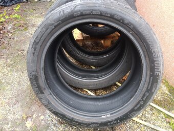 225/45r18 - 4