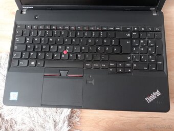 predám Lenovo thinkpad e530 / Intel core i5 / 8gb ram / ssd - 4