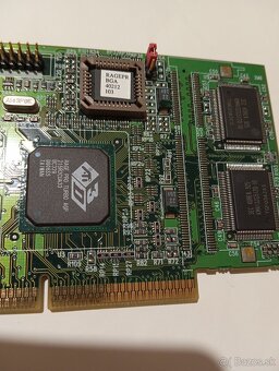 3dfx karta Ati retro - 4