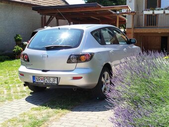 Predám auto Mazda 3 ročník 2006 204 000km - 4