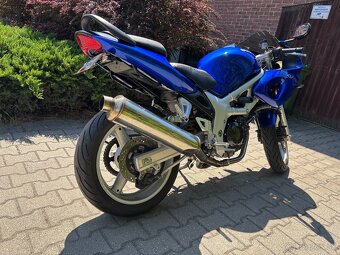 Suzuki SV650s - 4