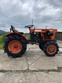 japonsky malotraktor Kubota b7001 - 4