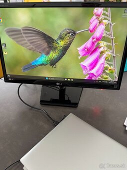 23" monitor LG Flatron IPS234V - 4