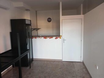 Obchodné priestory - 4