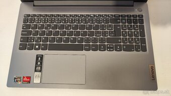 Predám Notebook LENOVO ideaPad Slim 3 15AMN8 - 4