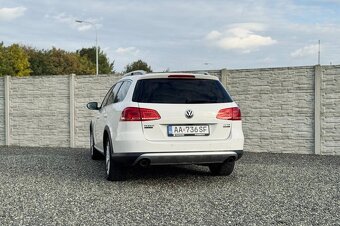 Volkswagen Passat Alltrack - 4