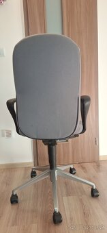 Kancelárska stolička - 4