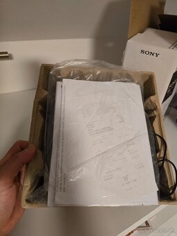 Predam Sony Bluethoot sluchadla - 4