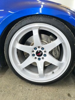 Japan Racing JR3 - 4