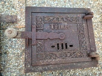 Starožitné dvierka na kachle znacene - 4