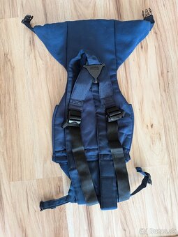 Predám ergonomický nosič Chicco EasyFit - 4