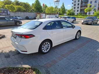 Toyota Corolla sedan 1.5 Dynamic Force 123 k,automat,1.maj - 4
