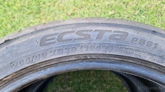 Letné pneu Kumho, 265/40 R20 - 4