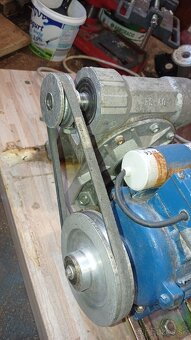 Predám elektromotor s prevodovkou - 4
