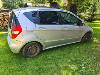 Mercedes Benz A 169 lift rv 11/2008 diesel - 4