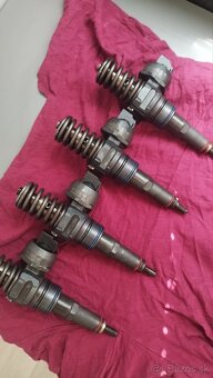 Vstreky 1.9TDI 77kw PD - 4