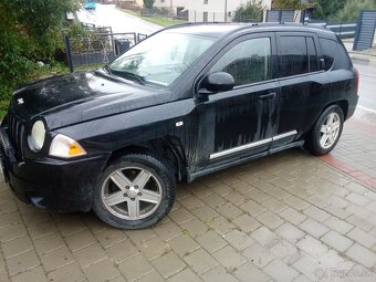 Jeep Compass - 4