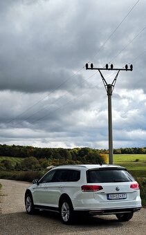 Volkswagen Passat Alltrack - 4