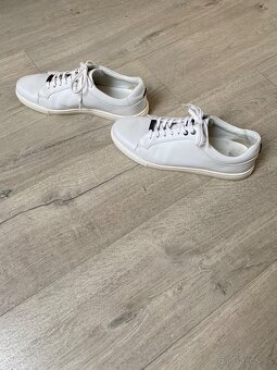 Predám biele kožené tenisky Hugo Boss - 4